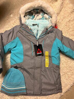 NWT Gerry Girls 3-in-1 Winter Ski Jacket & Beanie Set (Size S 7/8)